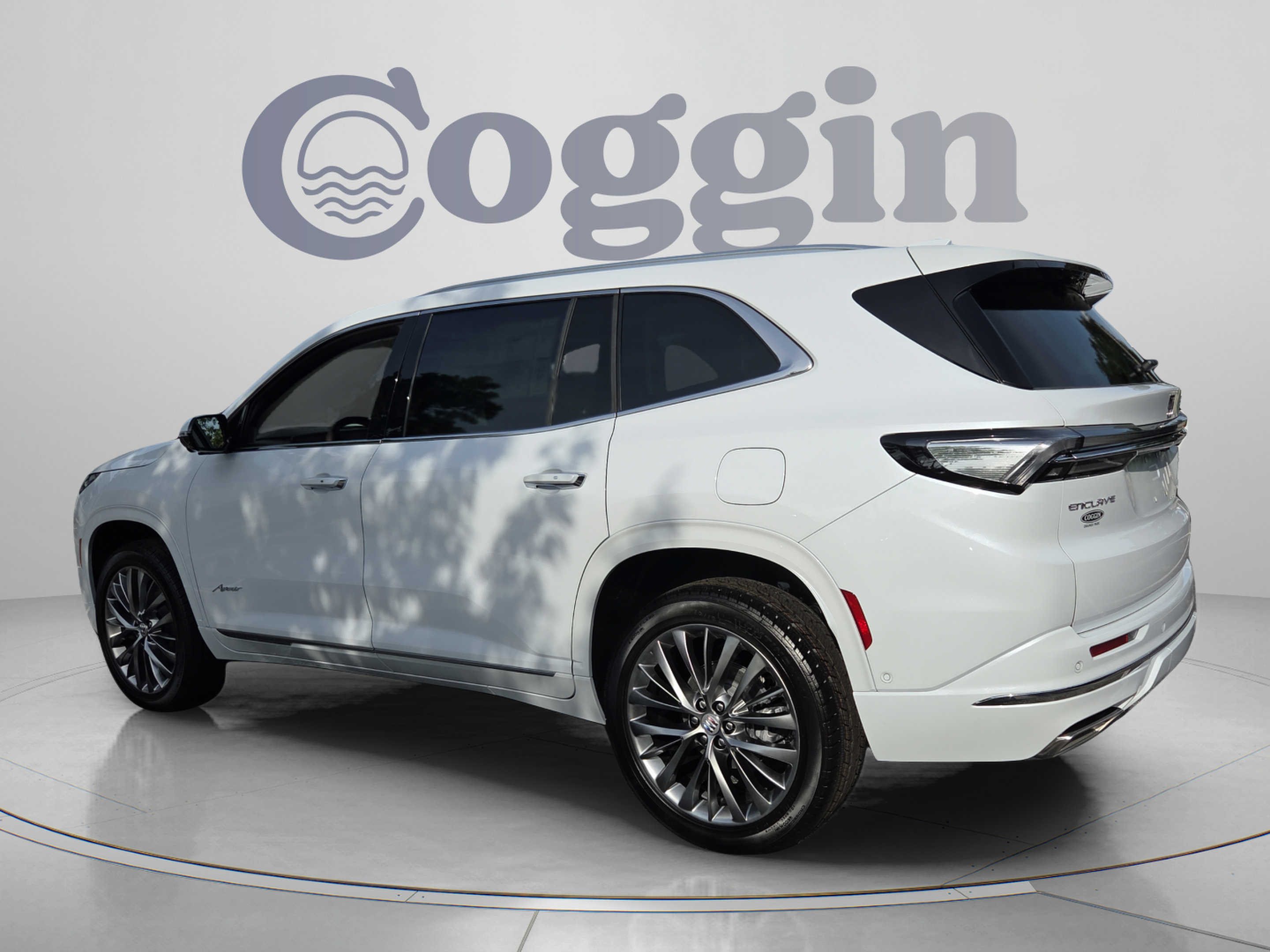 New 2026 Buick Enclave Avenir w/ Super Cruise Package FWD image 3