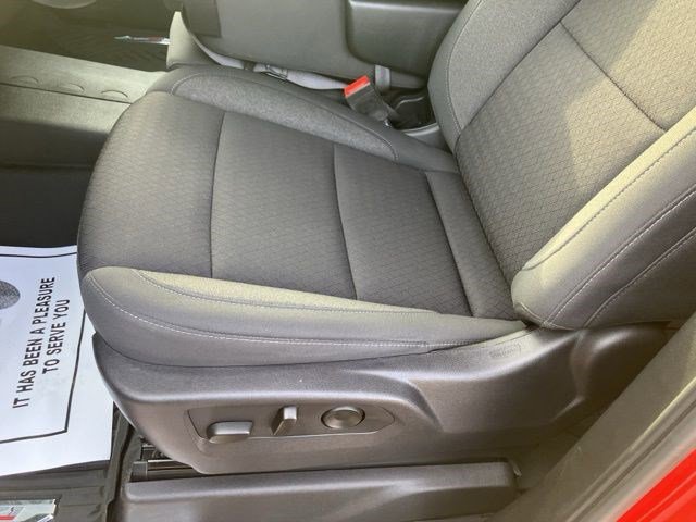 Used 2024 GMC Sierra 1500 Elevation image 13