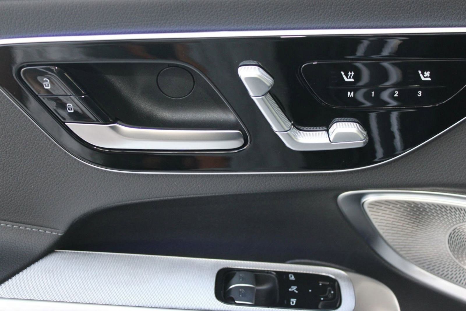 New 2026 Mercedes-Benz CLE 300 4MATIC Coupe image 13