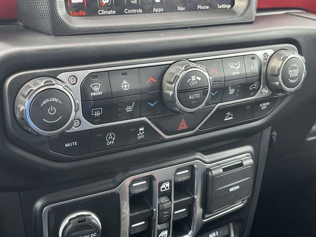 Used 2022 Jeep Gladiator Rubicon w/ Cold Weather Group image 31