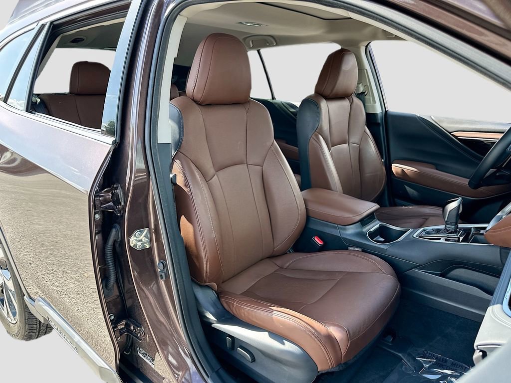 Used 2021 Subaru Outback Touring w/ Popular Package #2 image 30