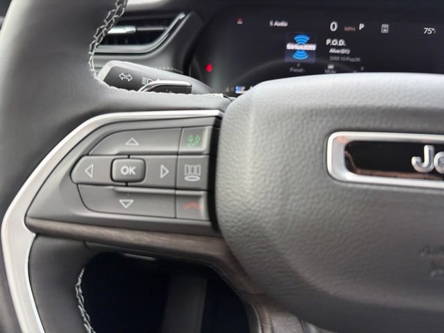 New 2026 Jeep Grand Cherokee Altitude AWD/4WD image 21