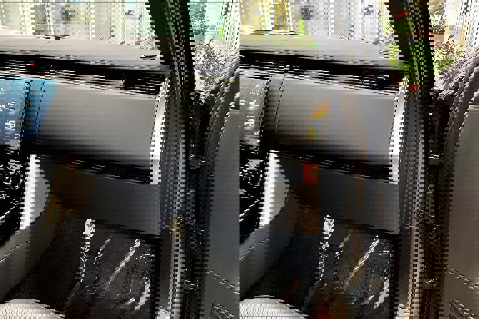 Used 2023 Land Rover Range Rover Long Wheelbase SE image 36