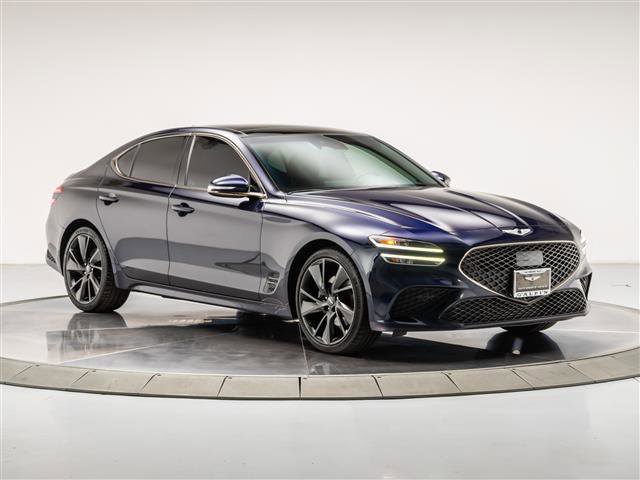 Used 2023 Genesis G70 2.0T w/ Sport Prestige Package RWD image 7