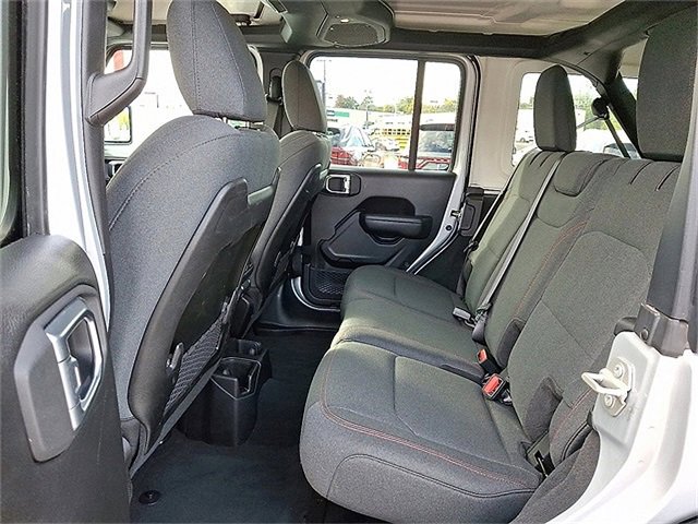 Used 2024 Jeep Wrangler Unlimited Rubicon image 10