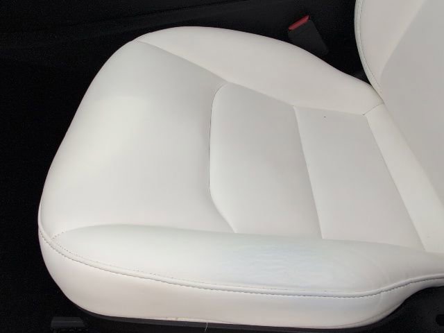 Used 2021 Tesla Model Y Long Range AWD/4WD image 12