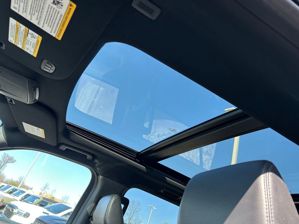 Used 2021 Ford Expedition XLT image 23