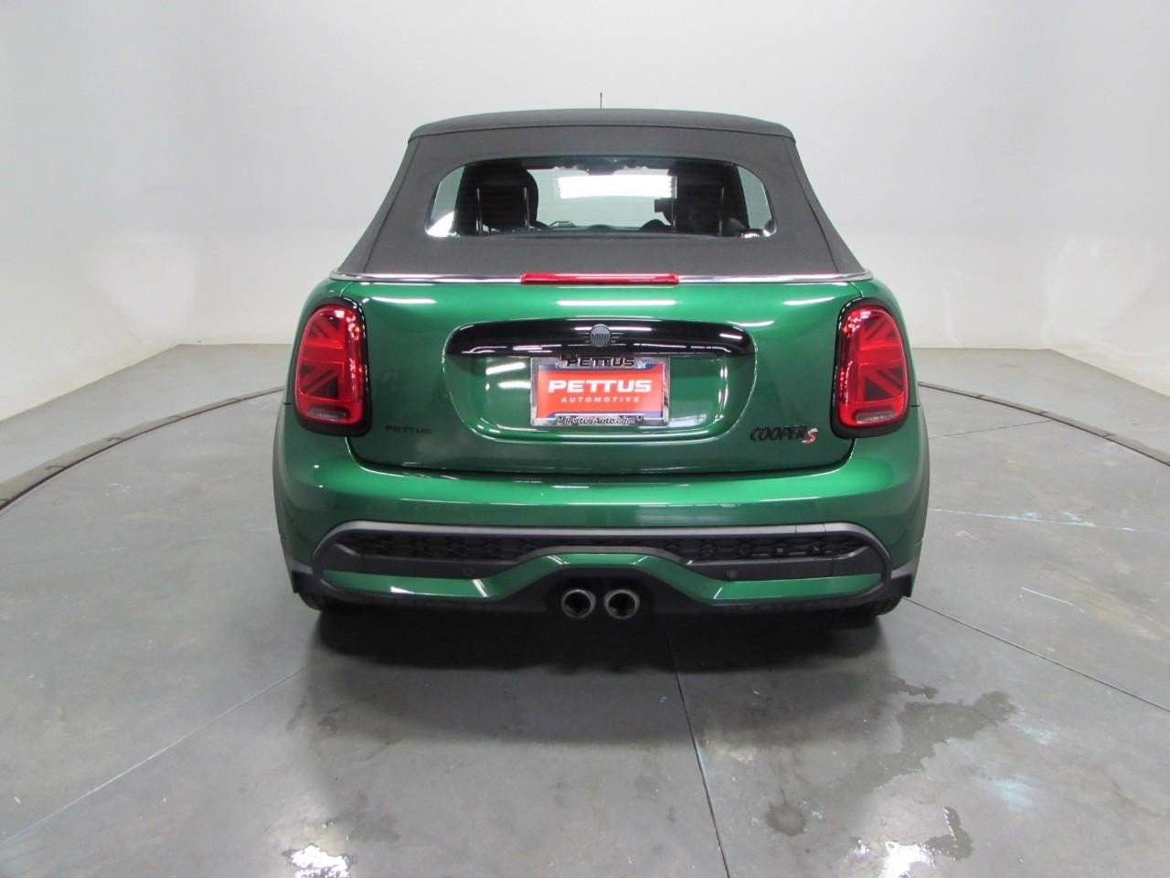 Used 2022 MINI Cooper S w/ Premium Package image 6