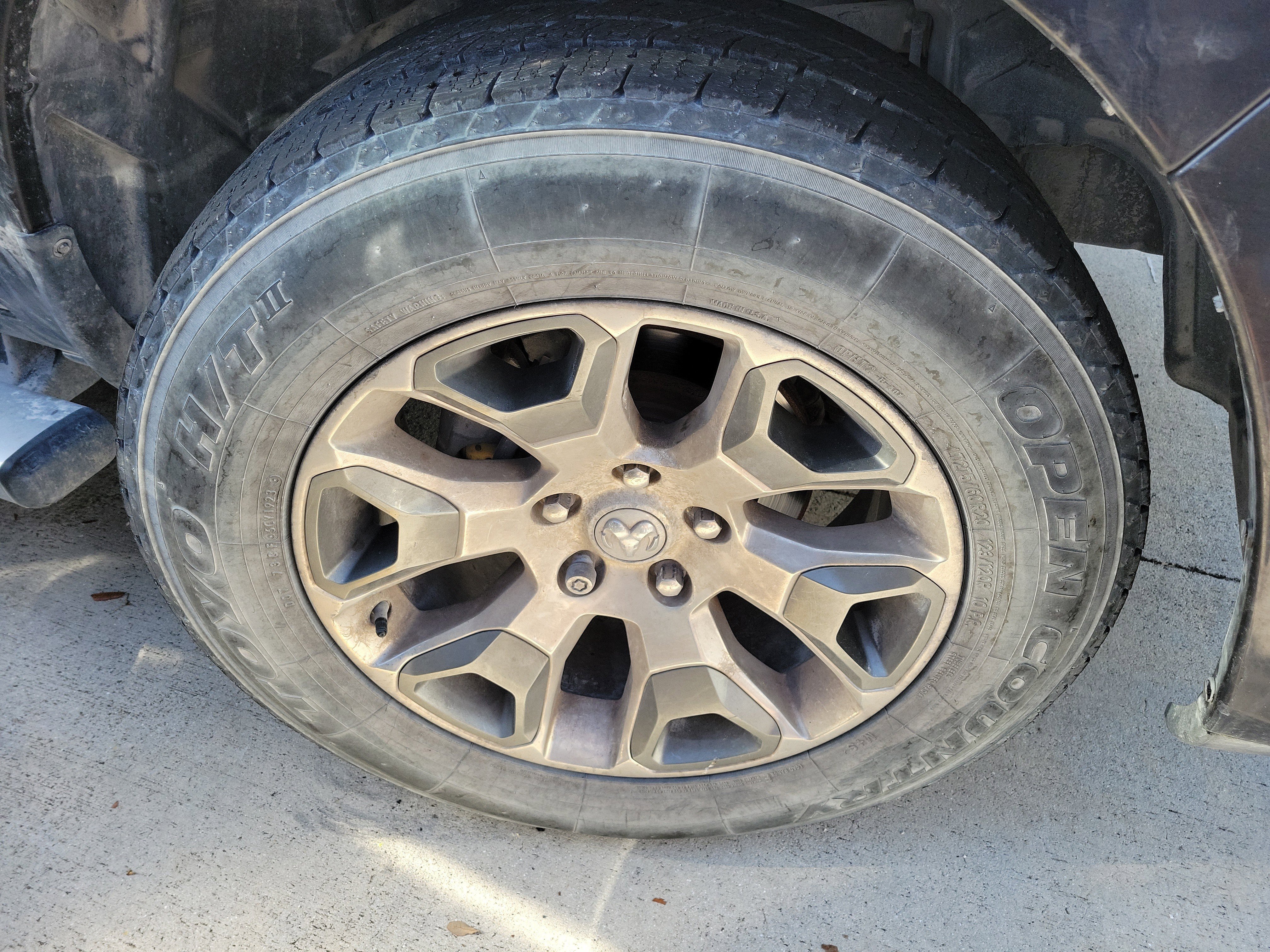 Used 2017 RAM 1500 Limited image 5