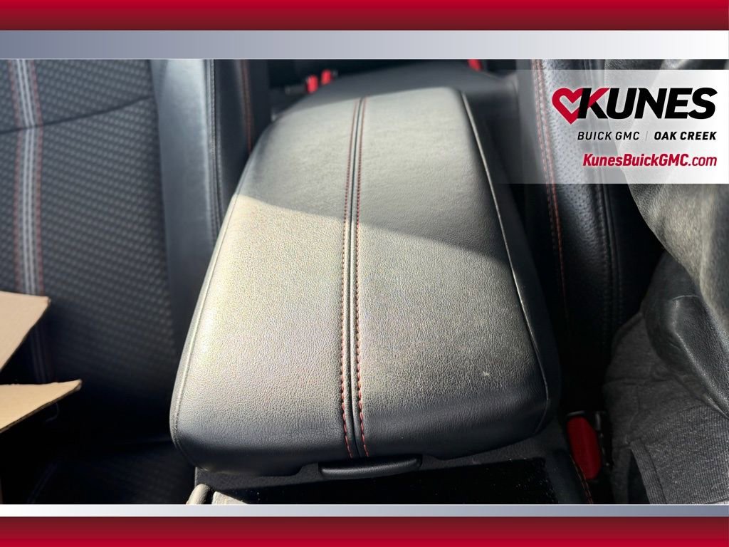 Used 2025 Nissan Altima 2.5 SR image 17