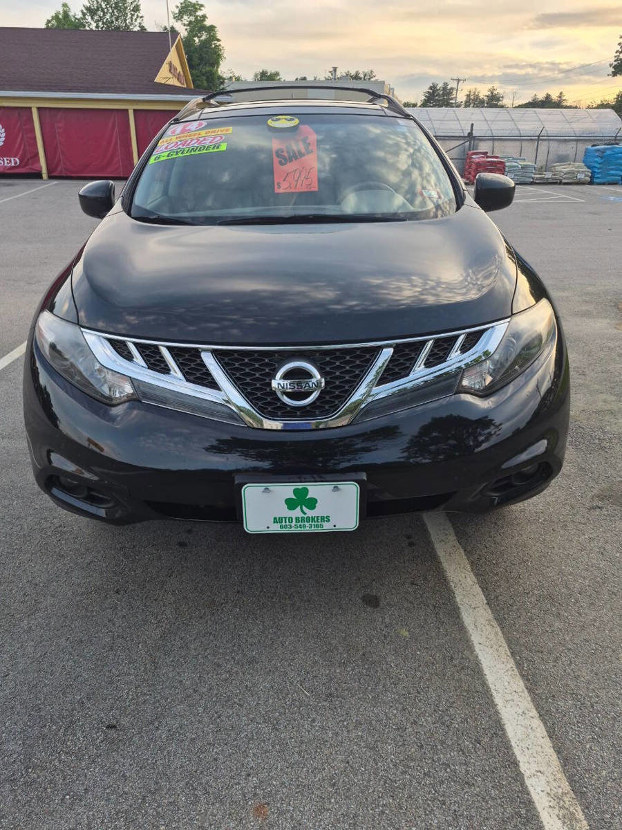 Used 2014 Nissan Murano SL w/ Navigation Package AWD/4WD image 2