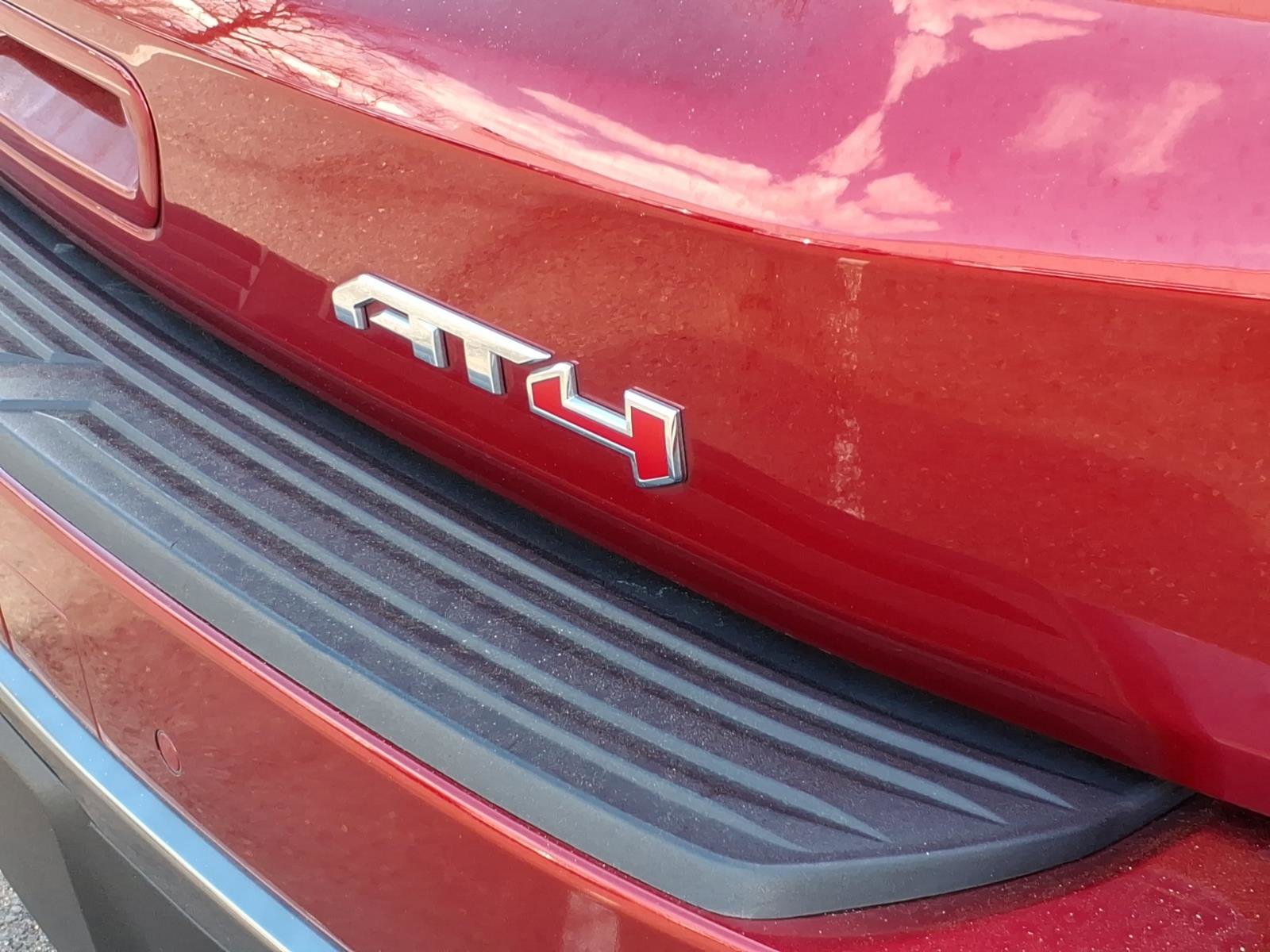 Used 2023 GMC Yukon XL AT4 w/ AT4 Premium Package image 8