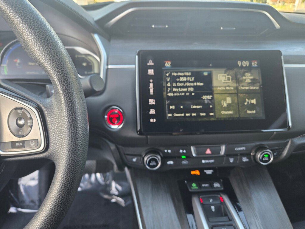 Certified 2018 Honda Clarity Plug-In Hybrid image 14