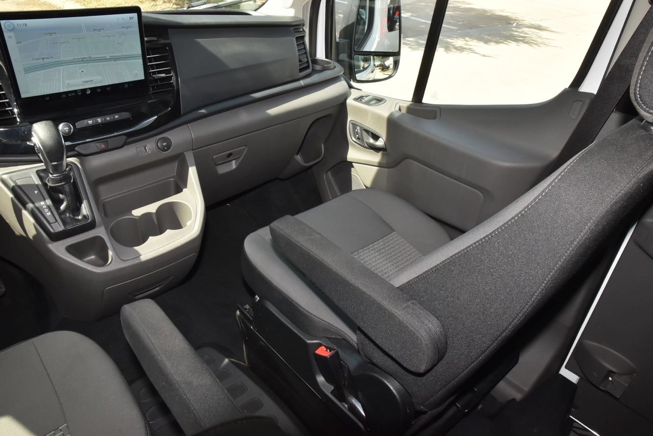 Certified 2025 Ford Transit 350 XLT RWD image 18