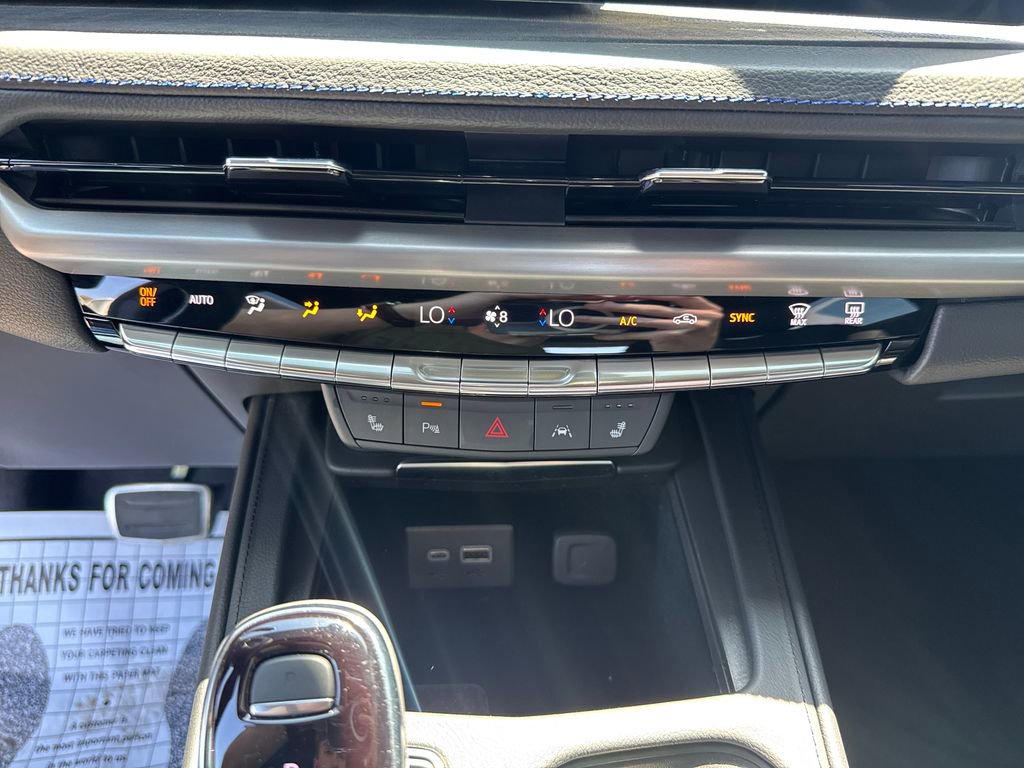 Used 2025 Cadillac XT4 Sport w/ Cold Weather Package FWD image 37