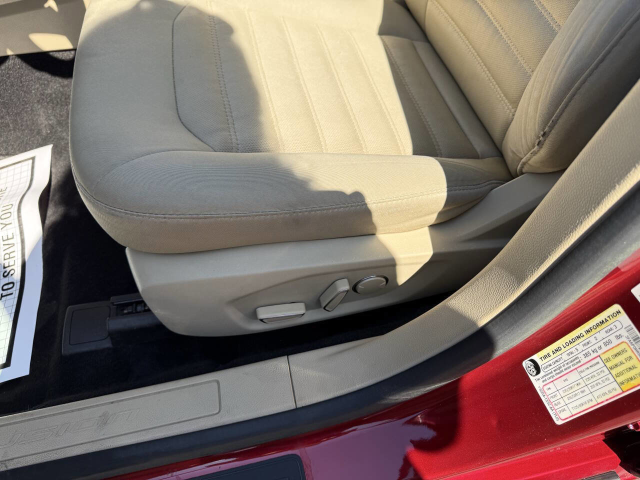 Used 2013 Ford Fusion SE FWD image 7