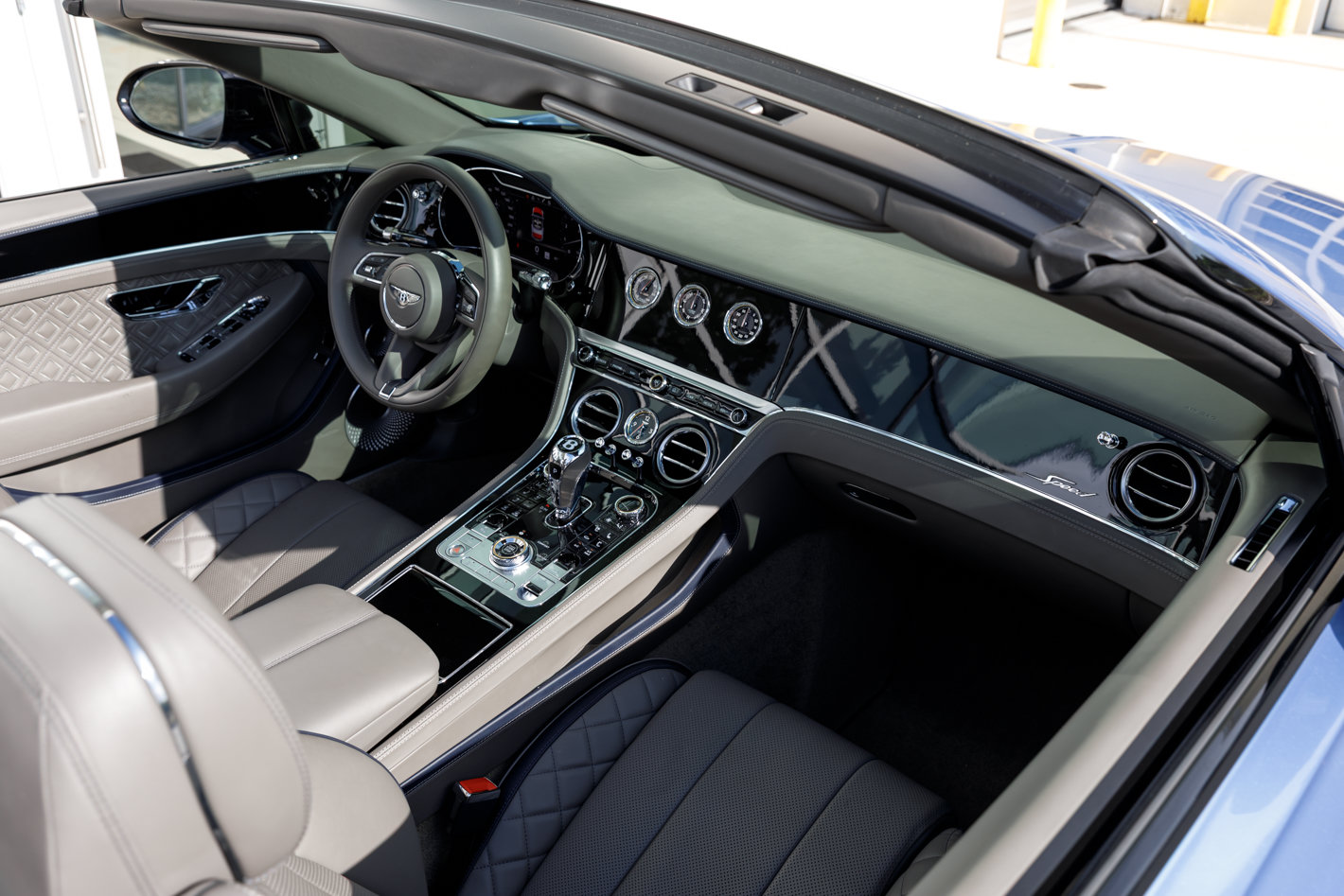 Certified 2022 Bentley Continental GT Speed AWD/4WD image 35