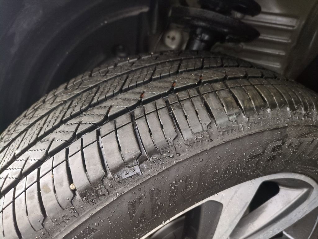 Certified 2024 Honda Pilot Elite image 32