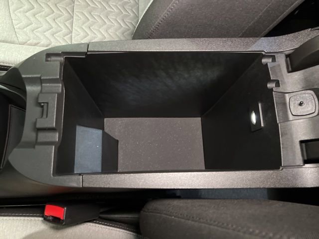 Used 2023 Chevrolet Equinox LS image 25