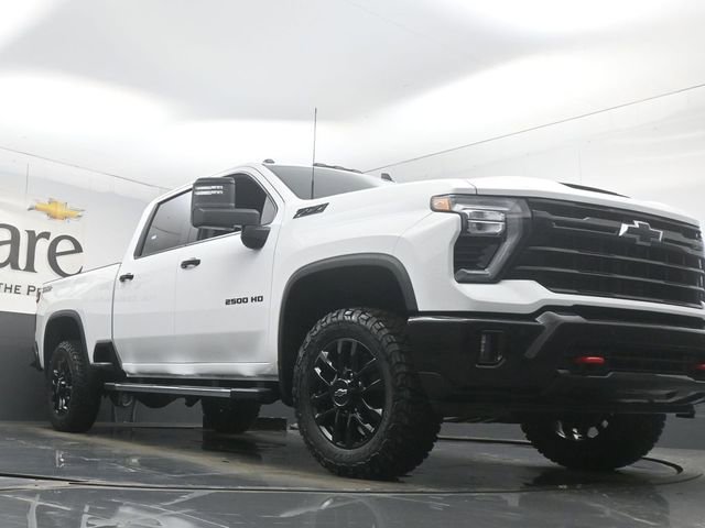 New 2026 Chevrolet Silverado 2500 LT w/ Trail Boss Package image 3