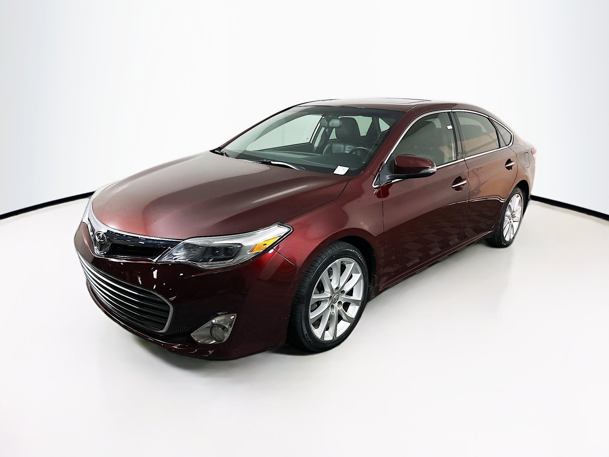 Used 2013 Toyota Avalon XLE Touring image 3