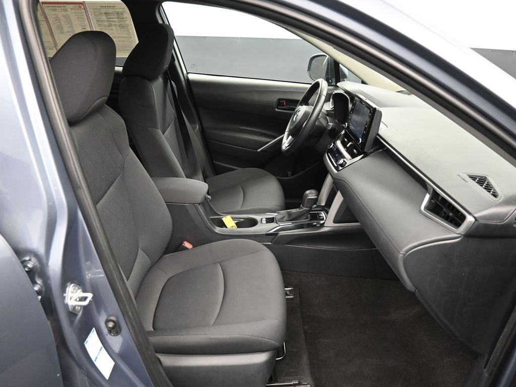 Certified 2022 Toyota Corolla Cross LE AWD/4WD image 24