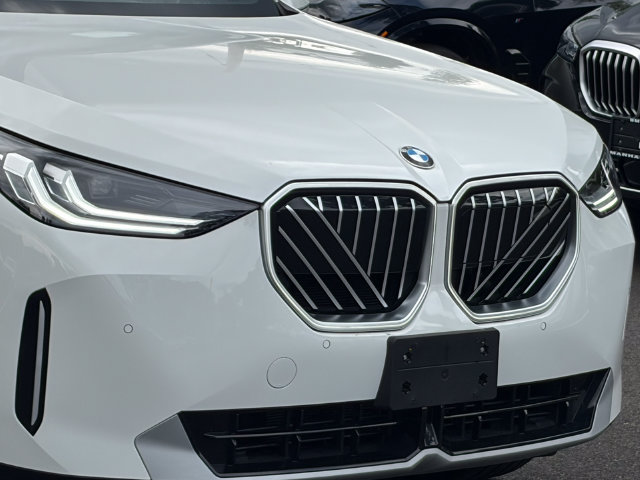 Used 2026 BMW X3 xDrive30i w/ Convenience Package AWD/4WD image 8