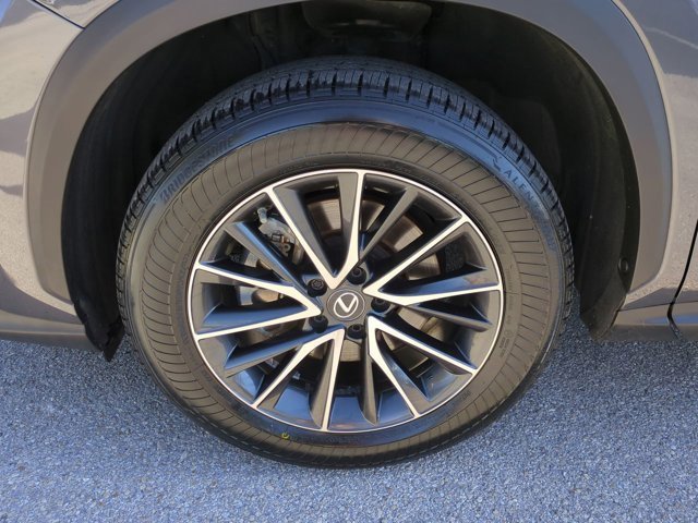 Used 2023 Lexus NX 250 FWD image 11