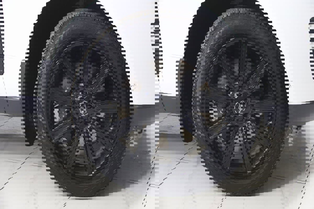 Used 2021 Land Rover Range Rover Westminster Edition image 16