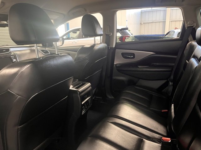 Used 2023 Nissan Murano SV image 18