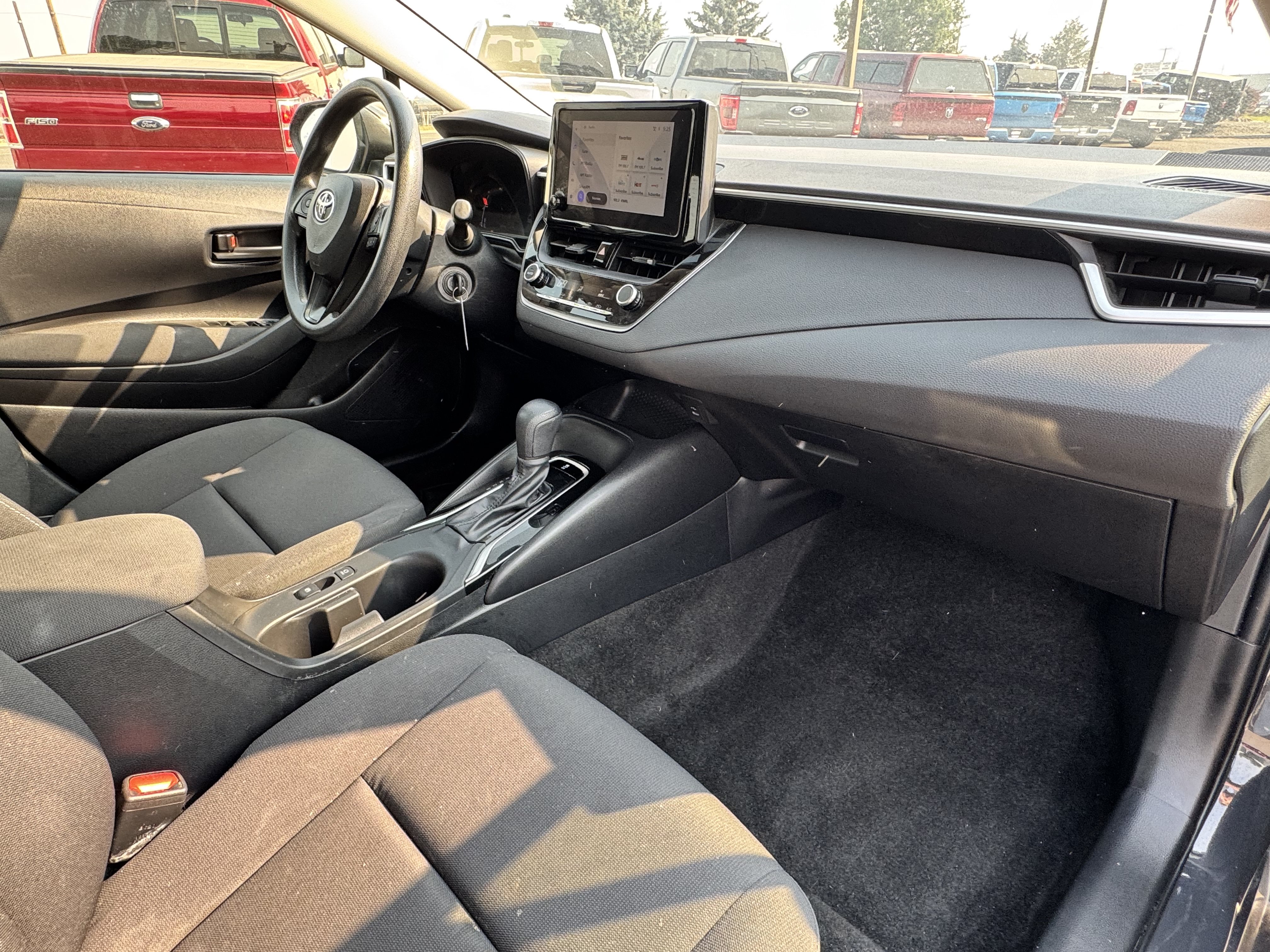 Used 2026 Toyota Corolla LE FWD image 24