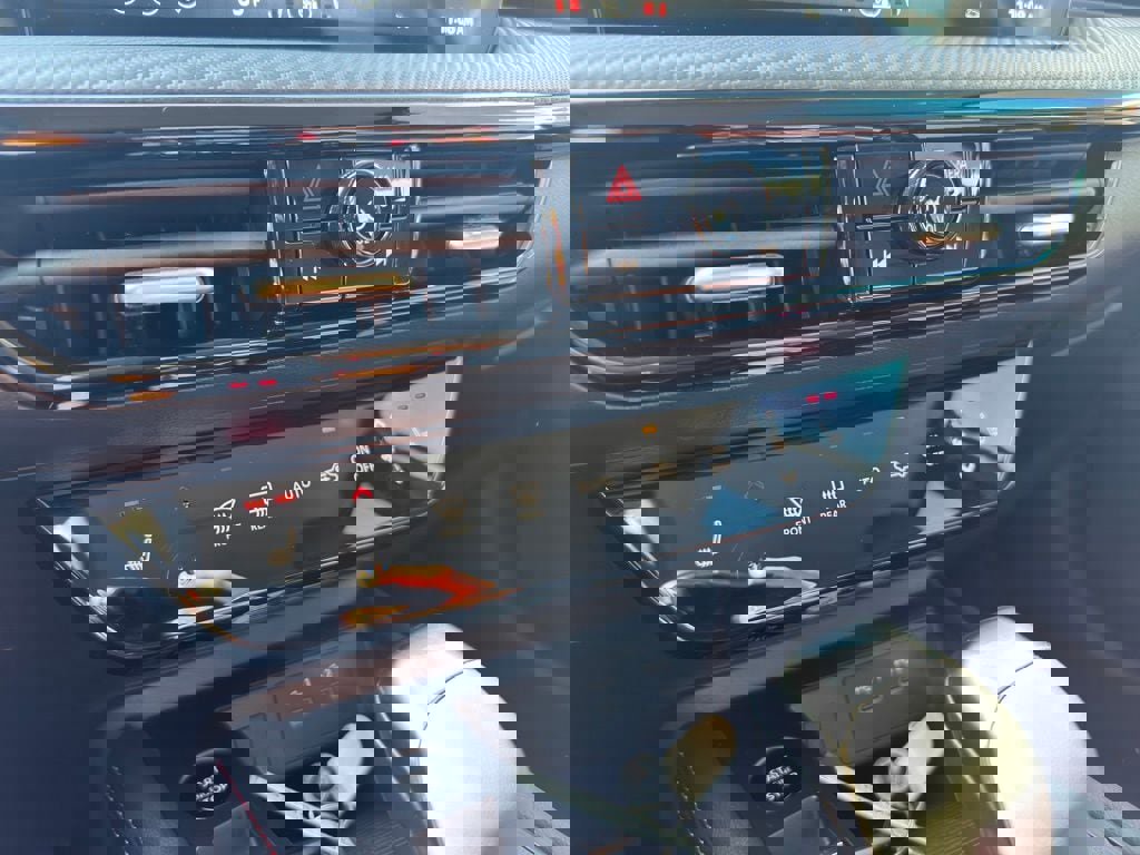 New 2026 Nissan Kicks SR w/ Interior Electronics Package image 22