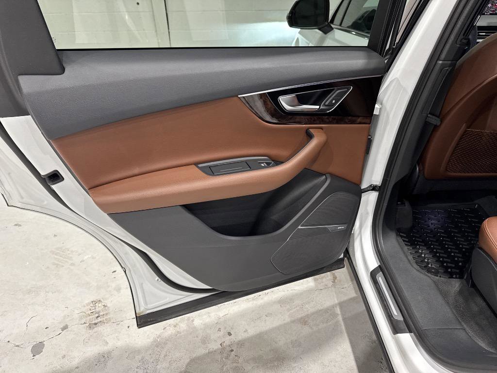 Used 2018 Audi Q7 3.0T Premium Plus w/ Premium Plus Package image 71