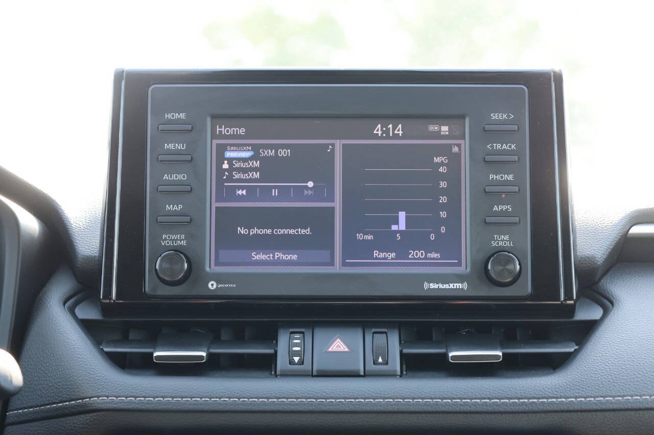 Used 2022 Toyota RAV4 XLE Premium AWD/4WD image 20