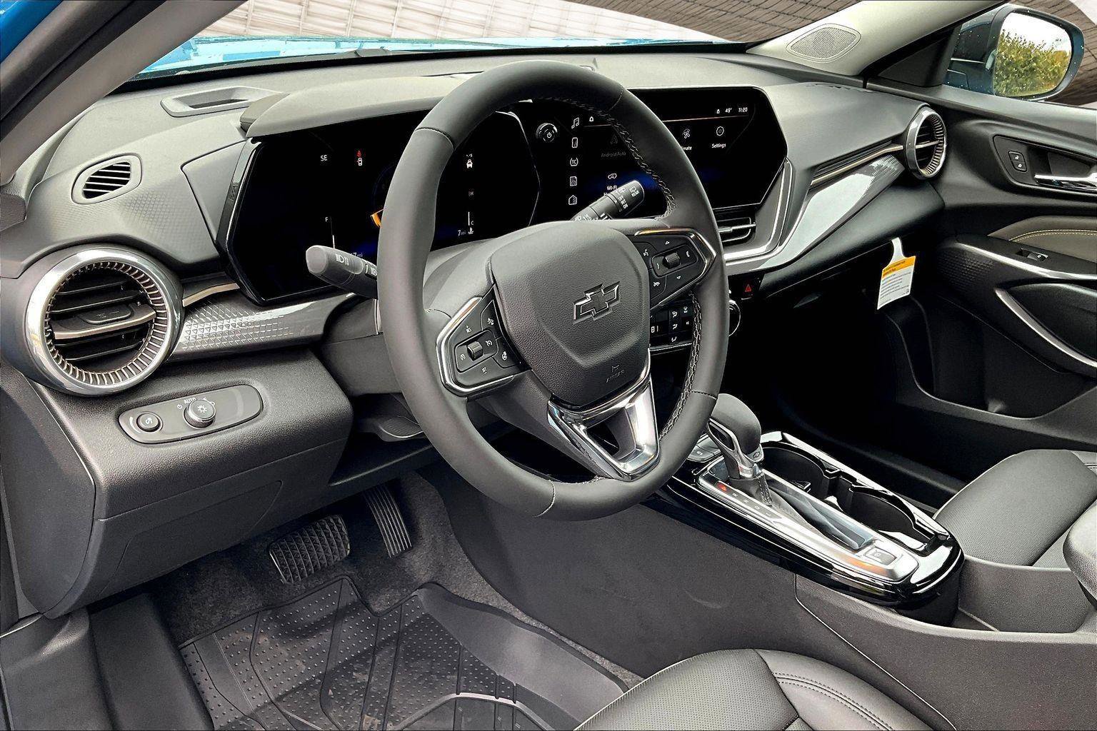 New 2026 Chevrolet Trax ACTIV w/ Driver Confidence Package image 7