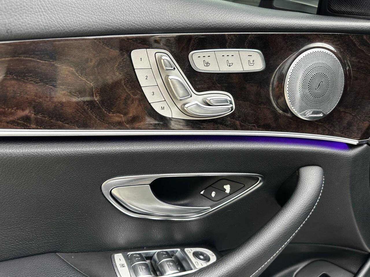 Used 2017 Mercedes-Benz E 300 image 15