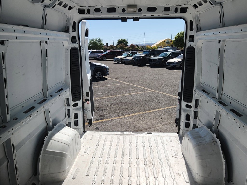 Used 2023 RAM ProMaster 2500 image 10