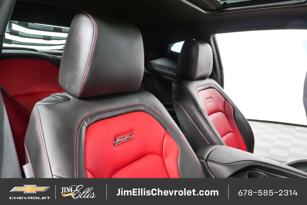 Certified 2022 Chevrolet Camaro SS RWD image 20