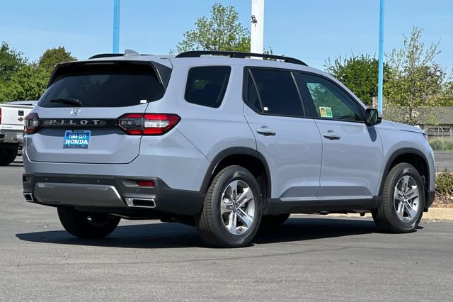 New 2026 Honda Pilot EX-L image 4