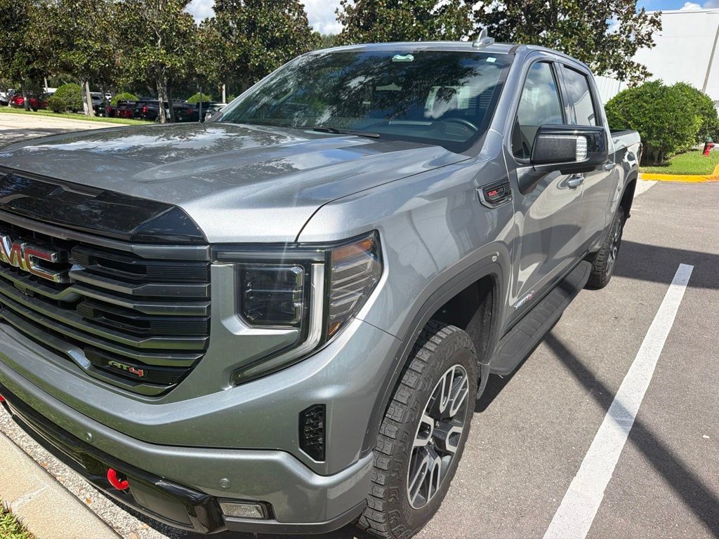 Used 2025 GMC Sierra 1500 AT4 w/ AT4 Premium Package AWD/4WD image 2