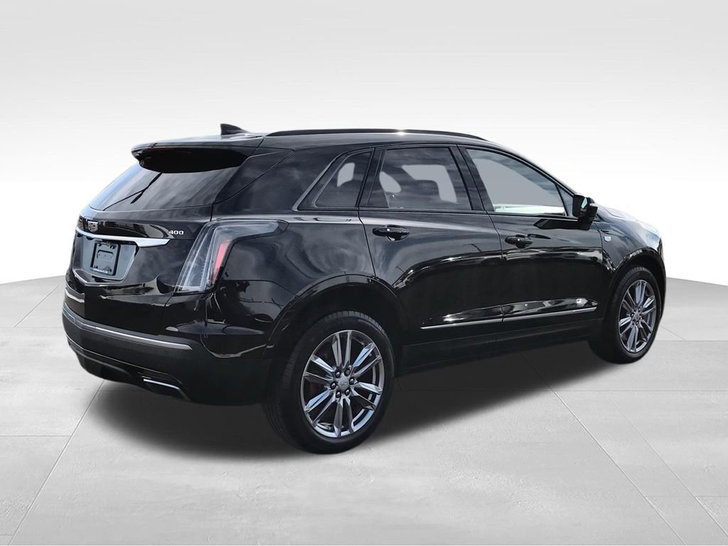 Used 2024 Cadillac XT5 Sportv w/ LPO, Floor Liner Package AWD/4WD image 8
