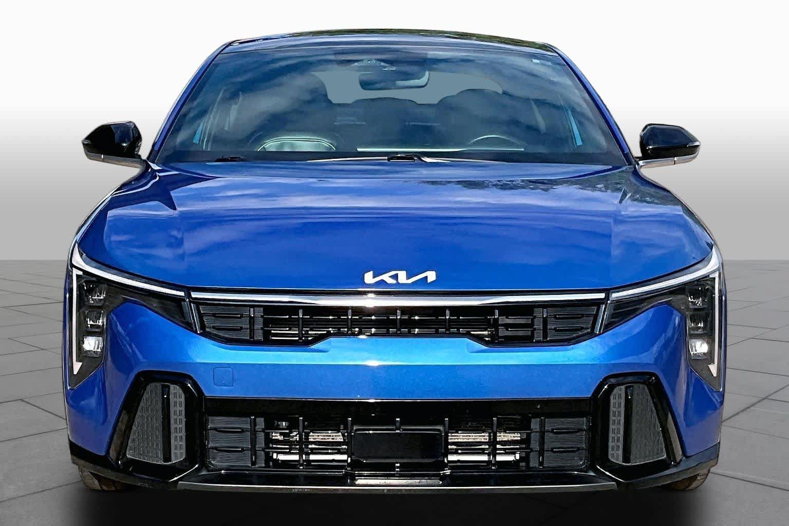 Used 2025 Kia K4 GT-Line w/ GT-Line Sunroof Package FWD image 4