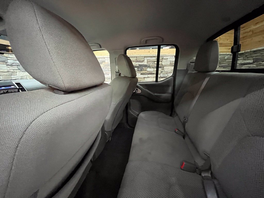 Used 2019 Nissan Frontier SV RWD image 34