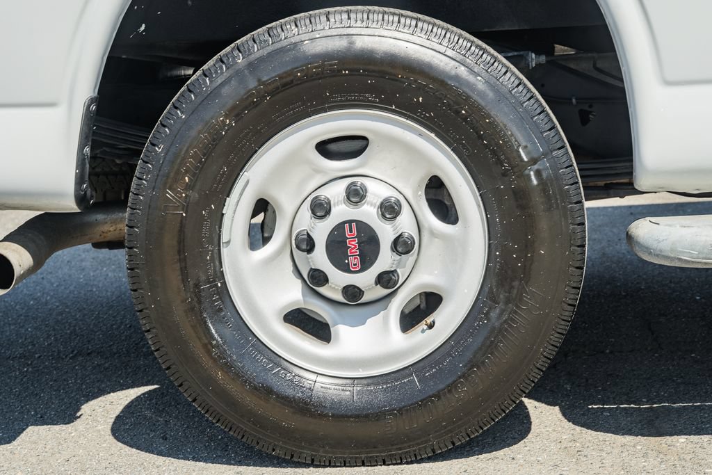 Used 2024 GMC Savana 2500 w/ Driver Convenience Package RWD image 14