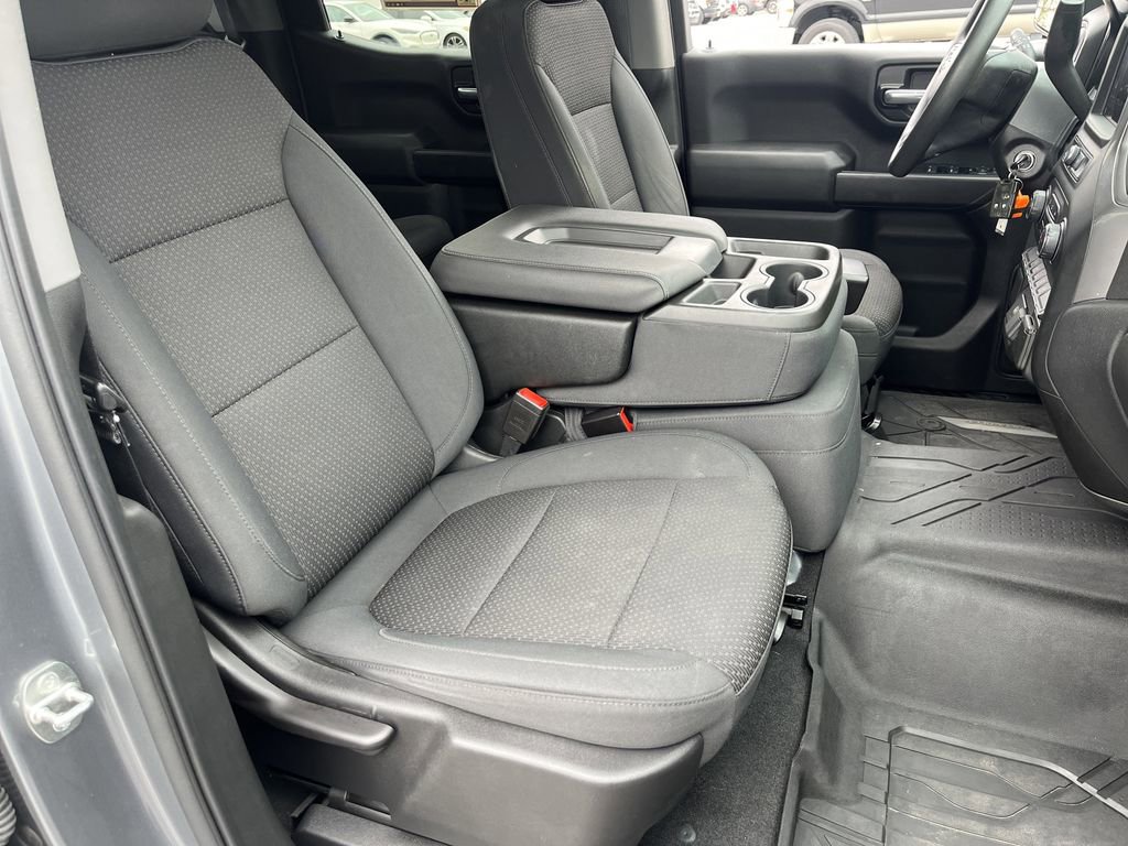 Used 2020 Chevrolet Silverado 1500 Custom w/ Custom Value Package image 35