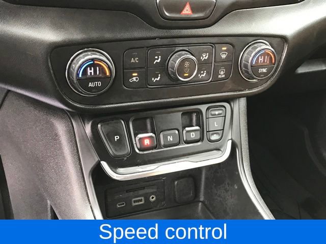 Certified 2021 GMC Terrain SLT w/ Infotainment Package II image 12