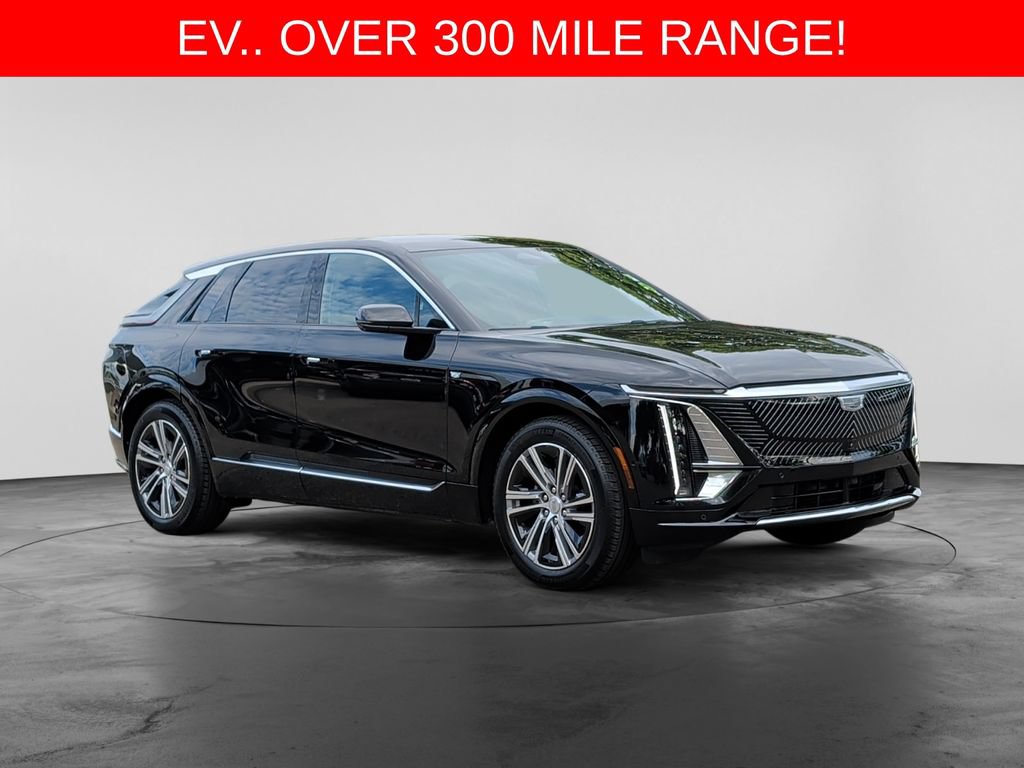 Used 2024 Cadillac Lyriq Luxury w/ LPO, Floor Liner Package