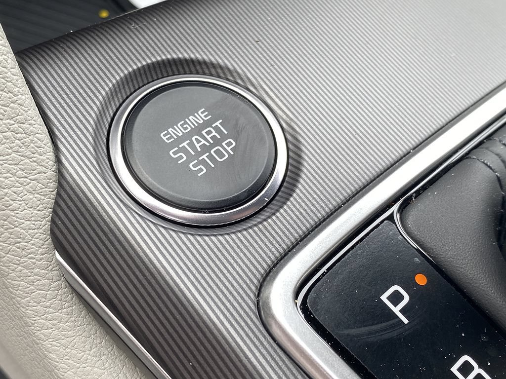 New 2026 Kia Sportage EX FWD image 15