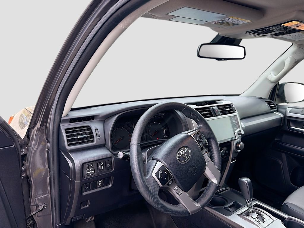 Used 2020 Toyota 4Runner SR5 Premium w/ Moonroof Package image 9