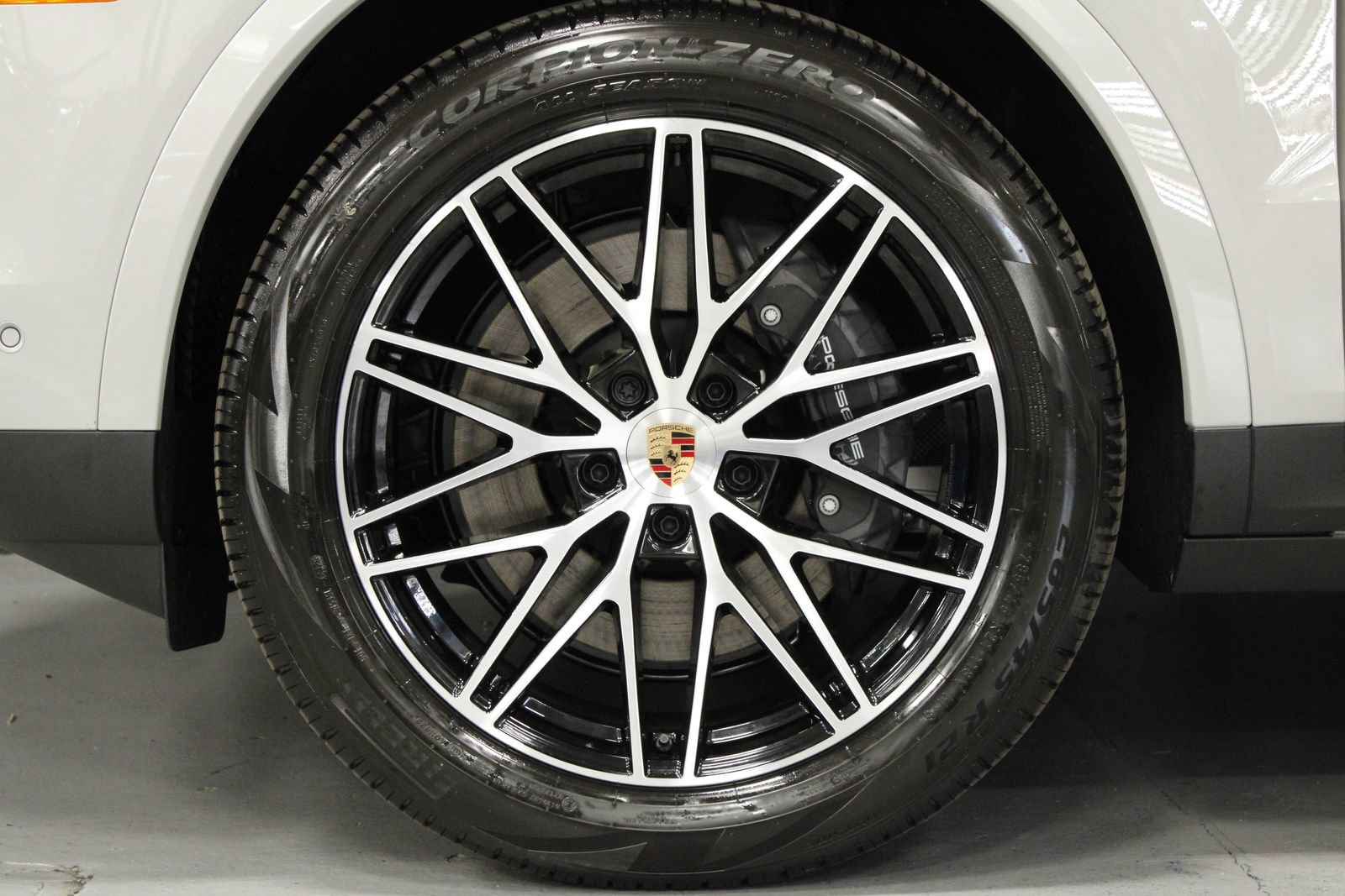 New 2026 Porsche Cayenne AWD/4WD image 9